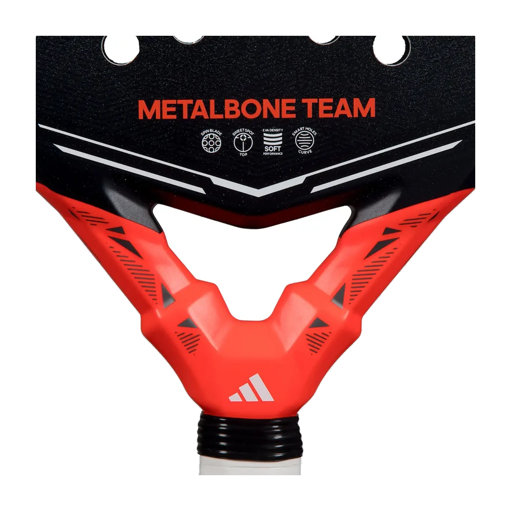 adidas Metalbone Team 2026 — détail